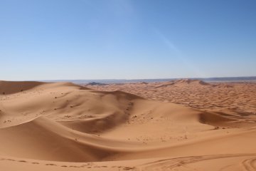 Tour de 5 días de Marrakech a Merzouga: la guía definitiva para una aventura inolvidable en el desierto del Sáhara (2026)